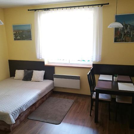 Apartman 66 V Tichej Lokalite Liptovsky Mikulas Luaran gambar